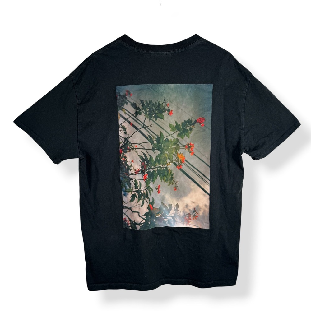 Essentials Fear of God T Shirt Size Medium Streetwear Floral Graphic Hypebeast